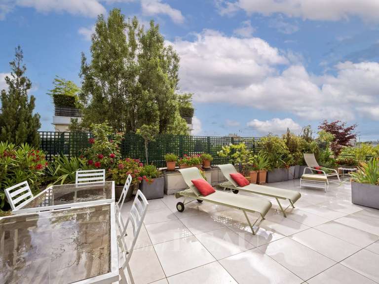 Appartement Neuilly-sur-Seine - 3 chambres - 147m²