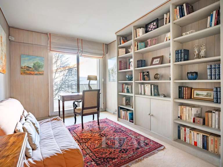 Appartement Neuilly-sur-Seine - 3 chambres - 113m²