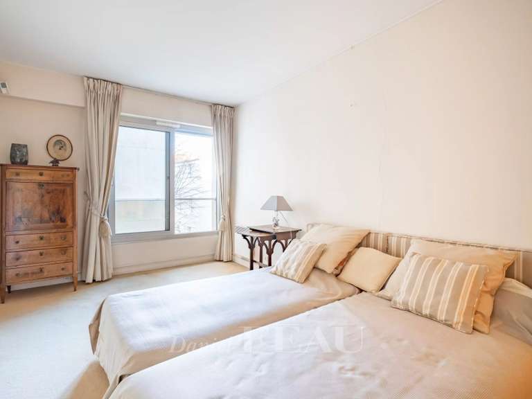 Appartement Neuilly-sur-Seine - 3 chambres - 113m²