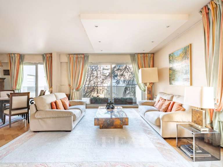 Appartement Neuilly-sur-Seine - 3 chambres - 113m²