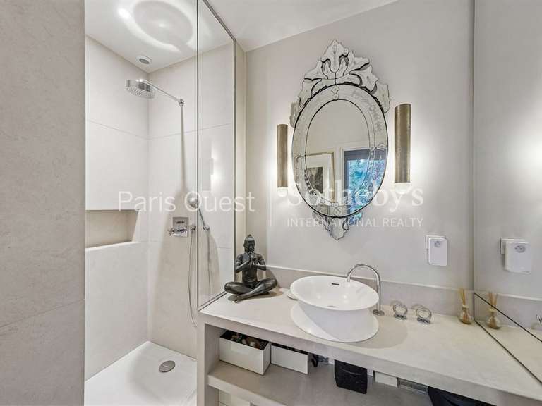 Appartement Neuilly-sur-Seine - 3 chambres - 140m²