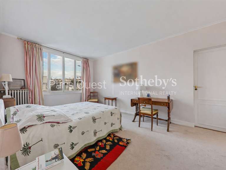 Appartement Neuilly-sur-Seine - 4 chambres - 148m²