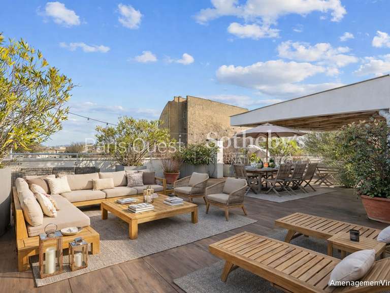 Apartment Neuilly-sur-Seine - 4 bedrooms - 148m²