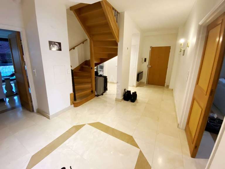 Appartement Neuilly-sur-Seine - 4 chambres