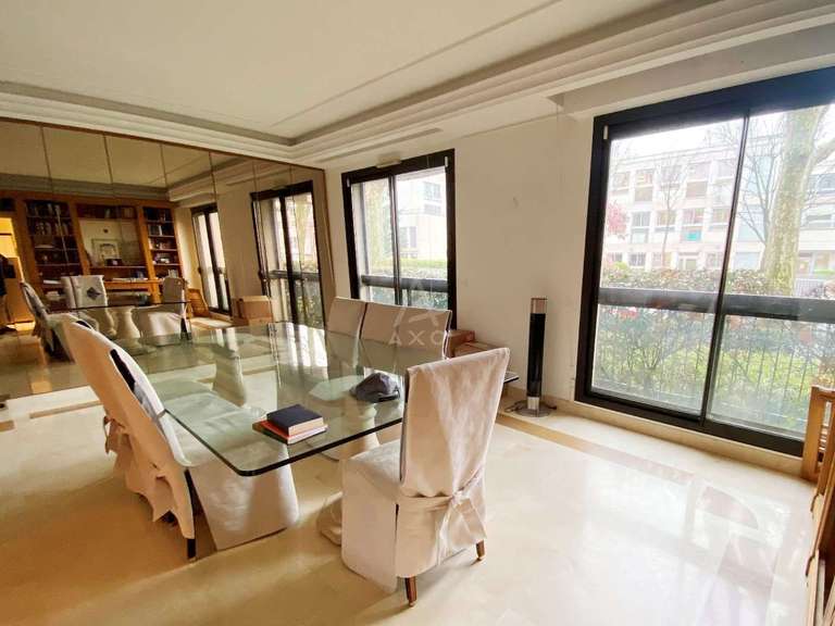 Appartement Neuilly-sur-Seine - 4 chambres