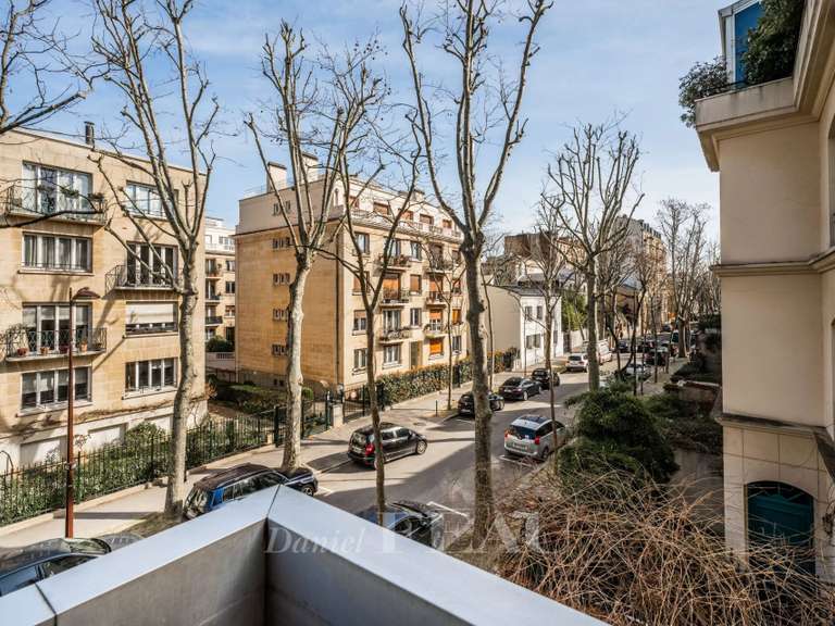 Appartement Neuilly-sur-Seine - 2 chambres - 90m²