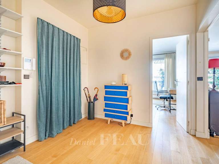 Appartement Neuilly-sur-Seine - 2 chambres - 90m²