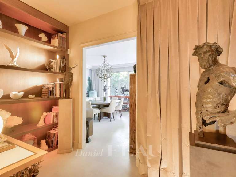 Appartement Neuilly-sur-Seine - 3 chambres - 141m²