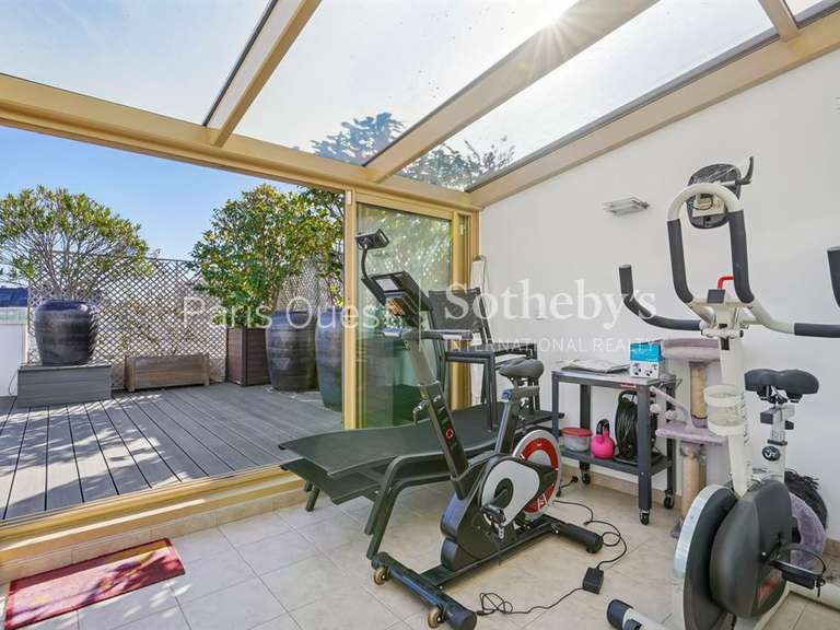 Apartment Neuilly-sur-Seine - 3 bedrooms - 167m²