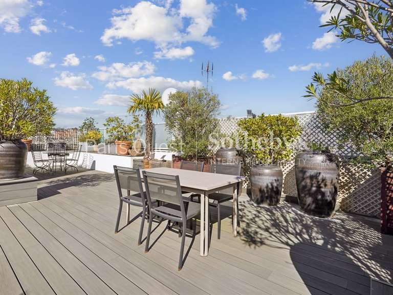 Appartement Neuilly-sur-Seine - 3 chambres - 167m²