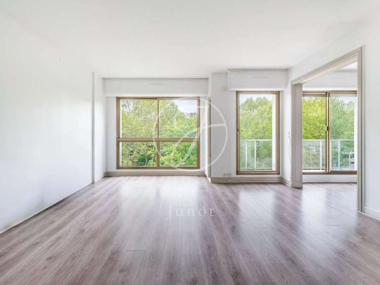 Apartment Neuilly-sur-Seine - 3 bedrooms - 109m²