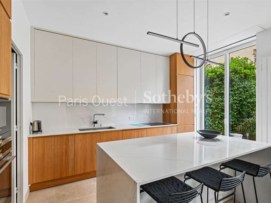 Apartment Neuilly-sur-Seine