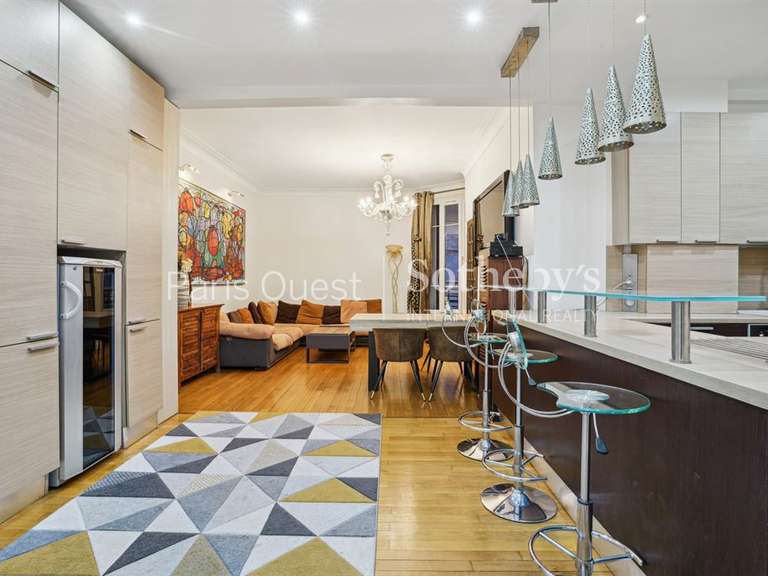 Apartment Neuilly-sur-Seine - 2 bedrooms - 84m²