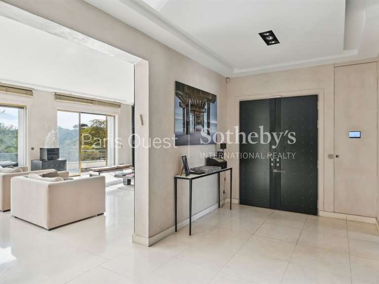 Apartment Neuilly-sur-Seine - 3 bedrooms - 173m²