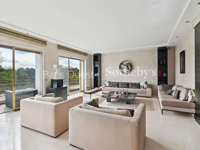 Apartment Neuilly-sur-Seine - 3 bedrooms - 173m²