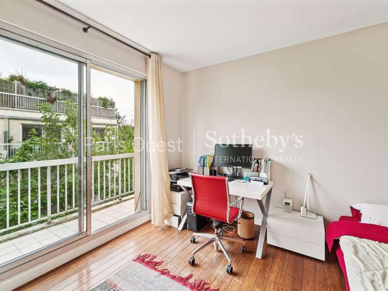 Apartment Neuilly-sur-Seine - 4 bedrooms - 195m²