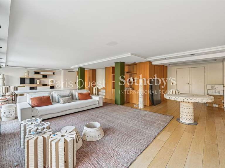 Apartment Neuilly-sur-Seine - 4 bedrooms - 253m²