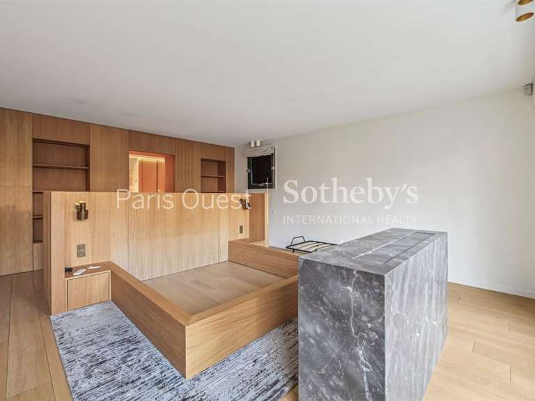 Apartment Neuilly-sur-Seine - 4 bedrooms - 253m²