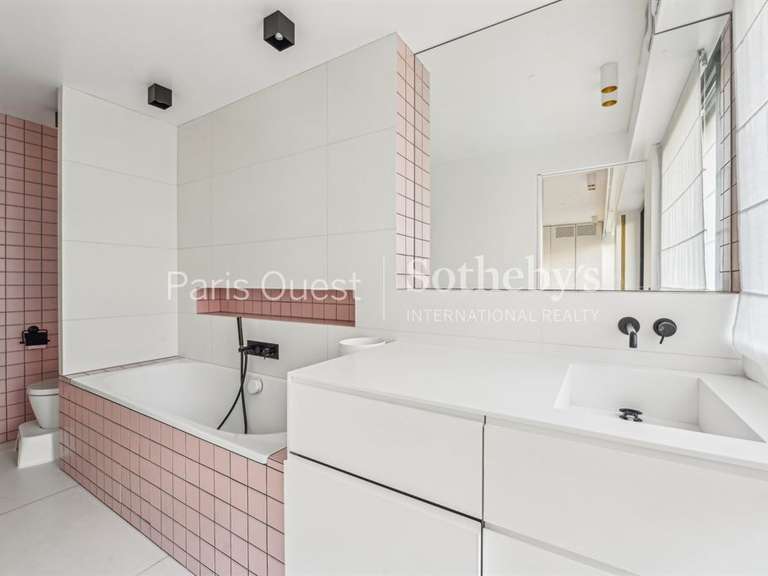 Apartment Neuilly-sur-Seine - 4 bedrooms - 253m²