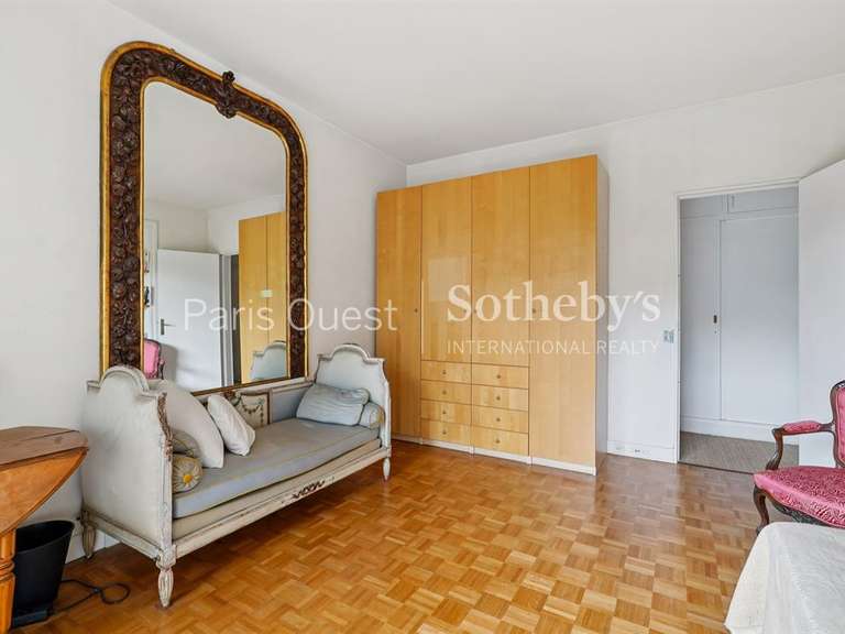 Appartement Neuilly-sur-Seine - 3 chambres - 130m²