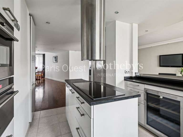 Appartement Neuilly-sur-Seine - 3 chambres - 120m²