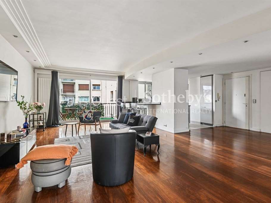 Apartment Neuilly-sur-Seine