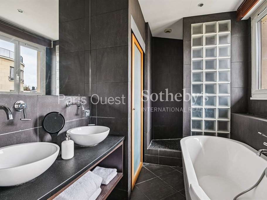 Apartment Neuilly-sur-Seine