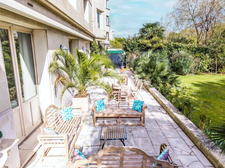 Appartement Neuilly-sur-Seine - 5 chambres - 295m²