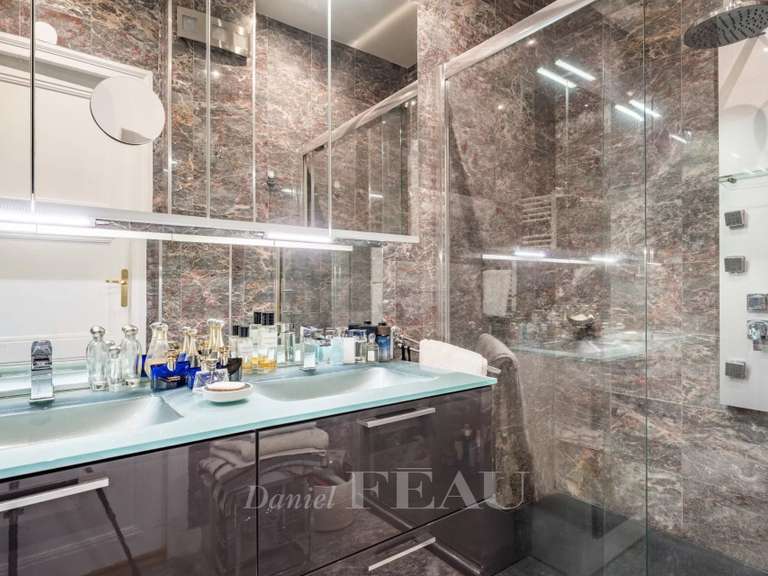 Appartement Neuilly-sur-Seine - 5 chambres - 295m²