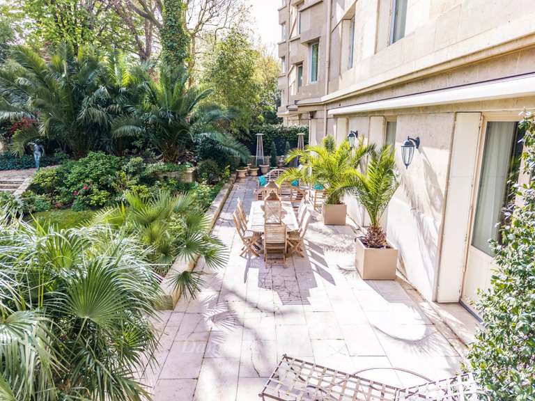 Appartement Neuilly-sur-Seine - 5 chambres - 295m²