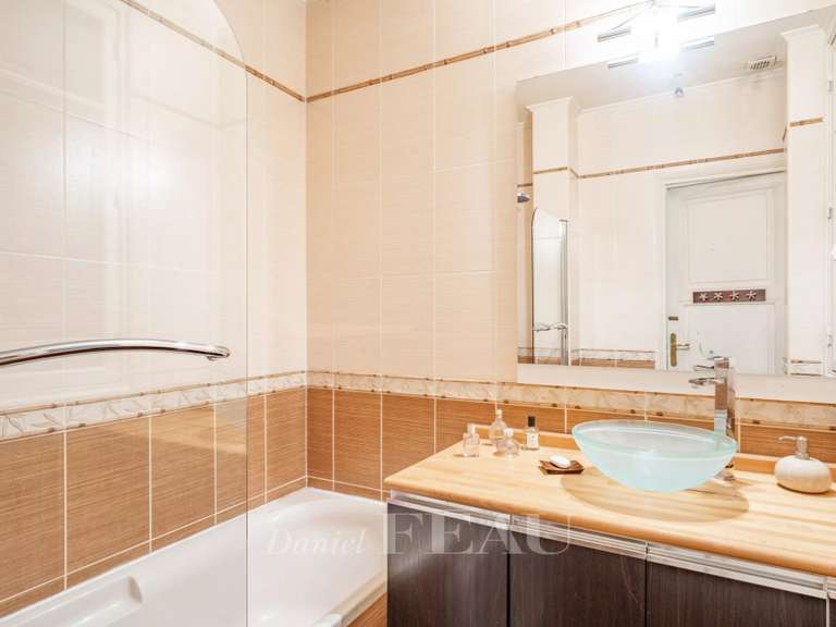 Appartement Neuilly-sur-Seine - 5 chambres - 295m²