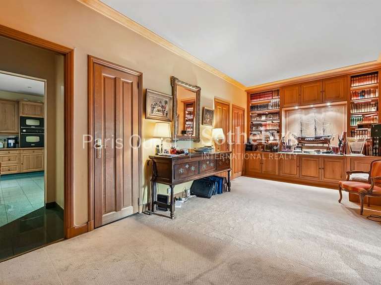 Appartement Neuilly-sur-Seine - 3 chambres - 192m²