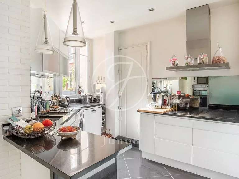 Appartement Neuilly-sur-Seine - 3 chambres - 130m²