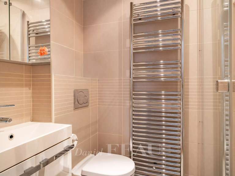 Appartement Neuilly-sur-Seine - 2 chambres - 111m²