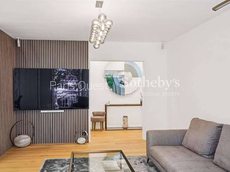Apartment Neuilly-sur-Seine - 3 bedrooms - 98m²