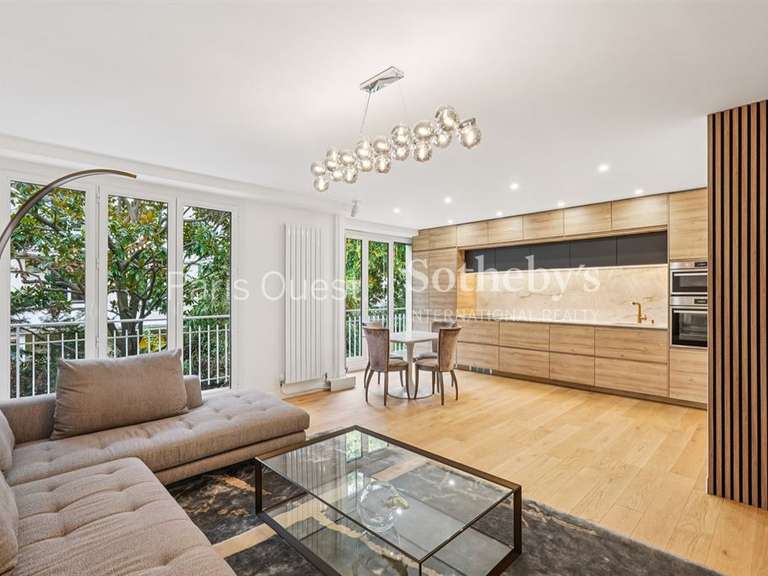 Apartment Neuilly-sur-Seine - 3 bedrooms - 98m²