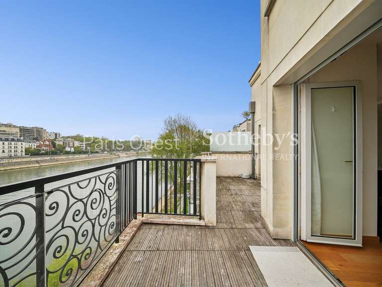 Appartement Neuilly-sur-Seine - 1 chambre - 66m²