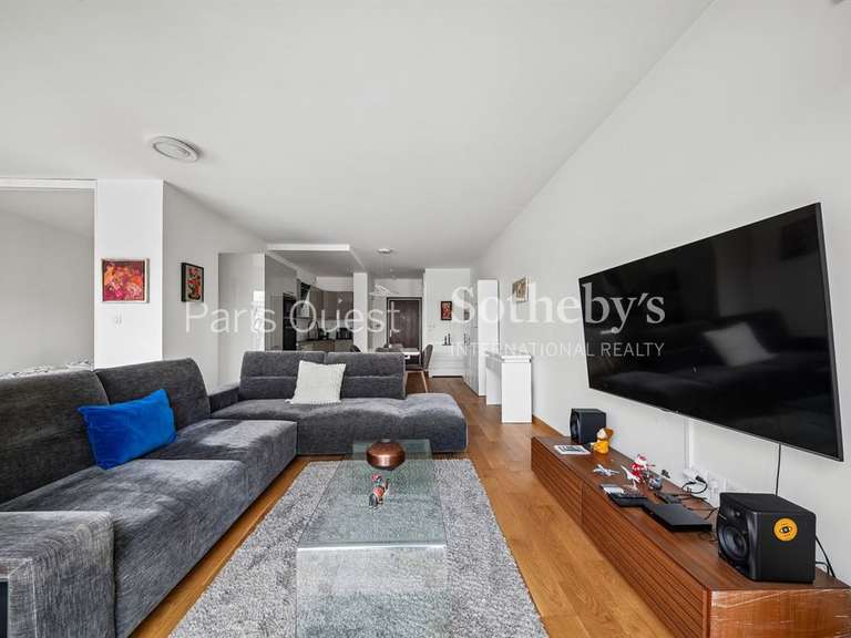 Appartement Neuilly-sur-Seine - 1 chambre - 66m²