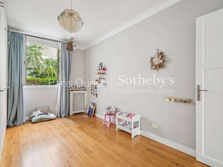 Apartment Neuilly-sur-Seine