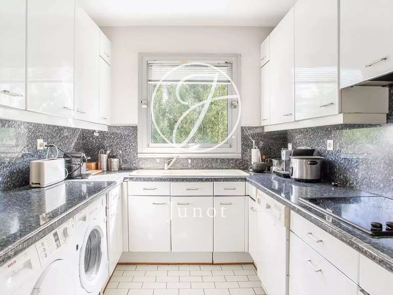 Appartement Neuilly-sur-Seine - 3 chambres - 113m²