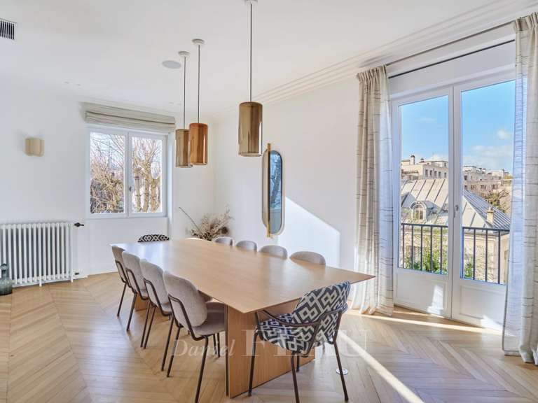 Appartement Neuilly-sur-Seine - 4 chambres - 245m²