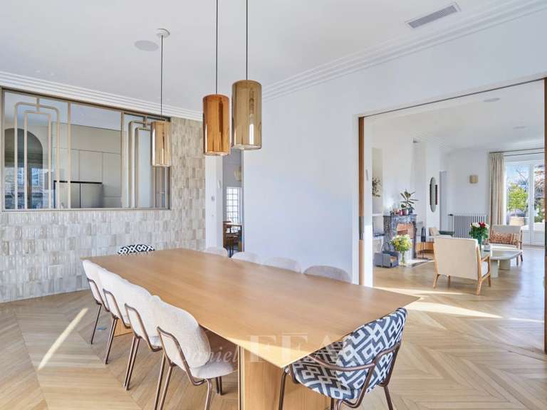 Appartement Neuilly-sur-Seine - 4 chambres - 245m²