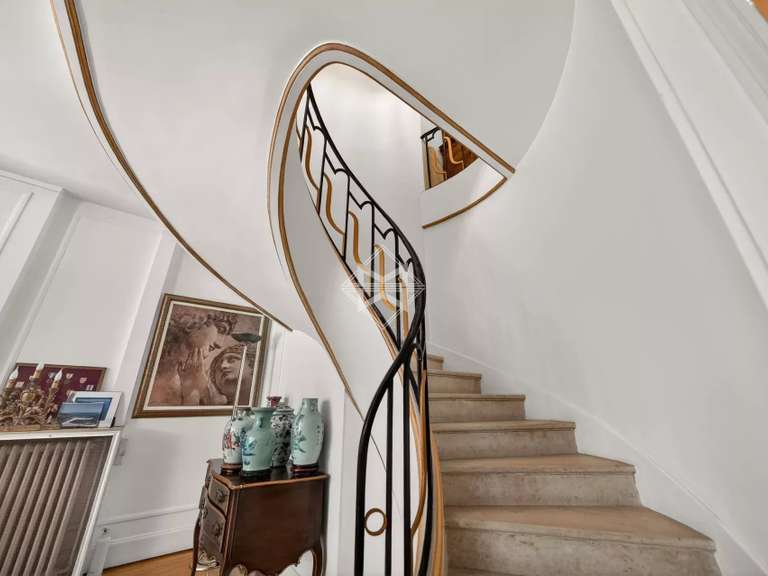 Appartement Neuilly-sur-Seine - 5 chambres - 295m²