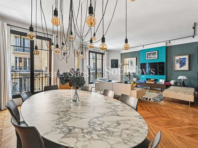 Apartment Neuilly-sur-Seine - 4 bedrooms - 198m²
