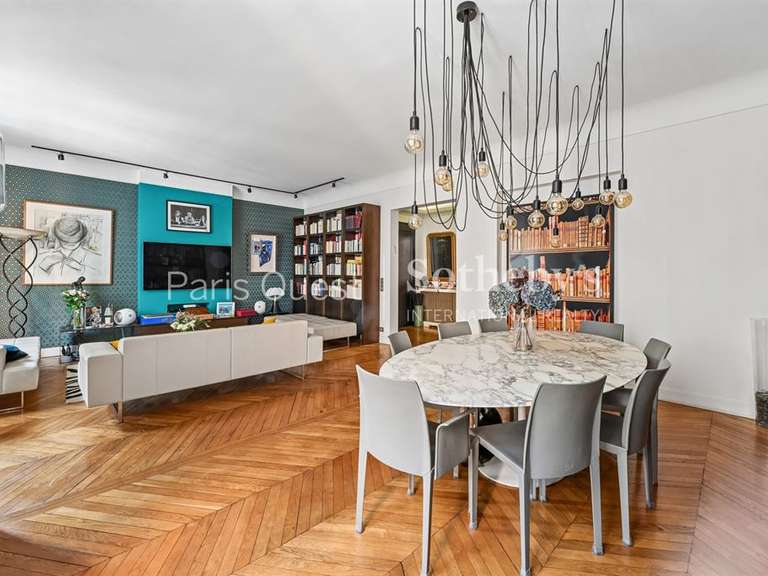 Apartment Neuilly-sur-Seine - 4 bedrooms - 198m²