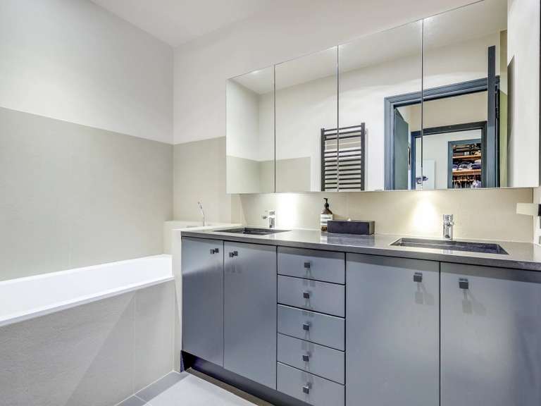 Appartement Neuilly-sur-Seine - 3 chambres - 143m²