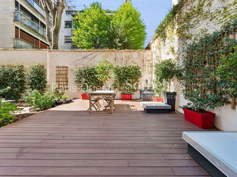 Appartement Neuilly-sur-Seine - 3 chambres - 154m²