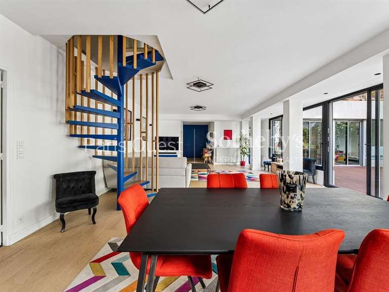 Appartement Neuilly-sur-Seine - 3 chambres - 154m²