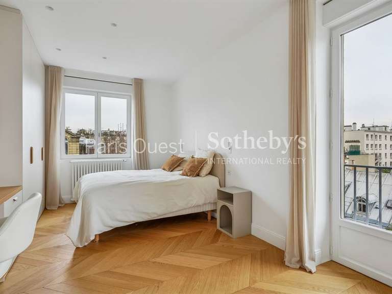 Appartement Neuilly-sur-Seine - 4 chambres - 245m²