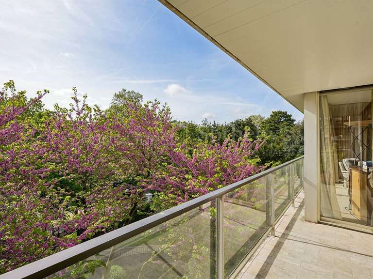 Appartement Neuilly-sur-Seine - 2 chambres - 126m²